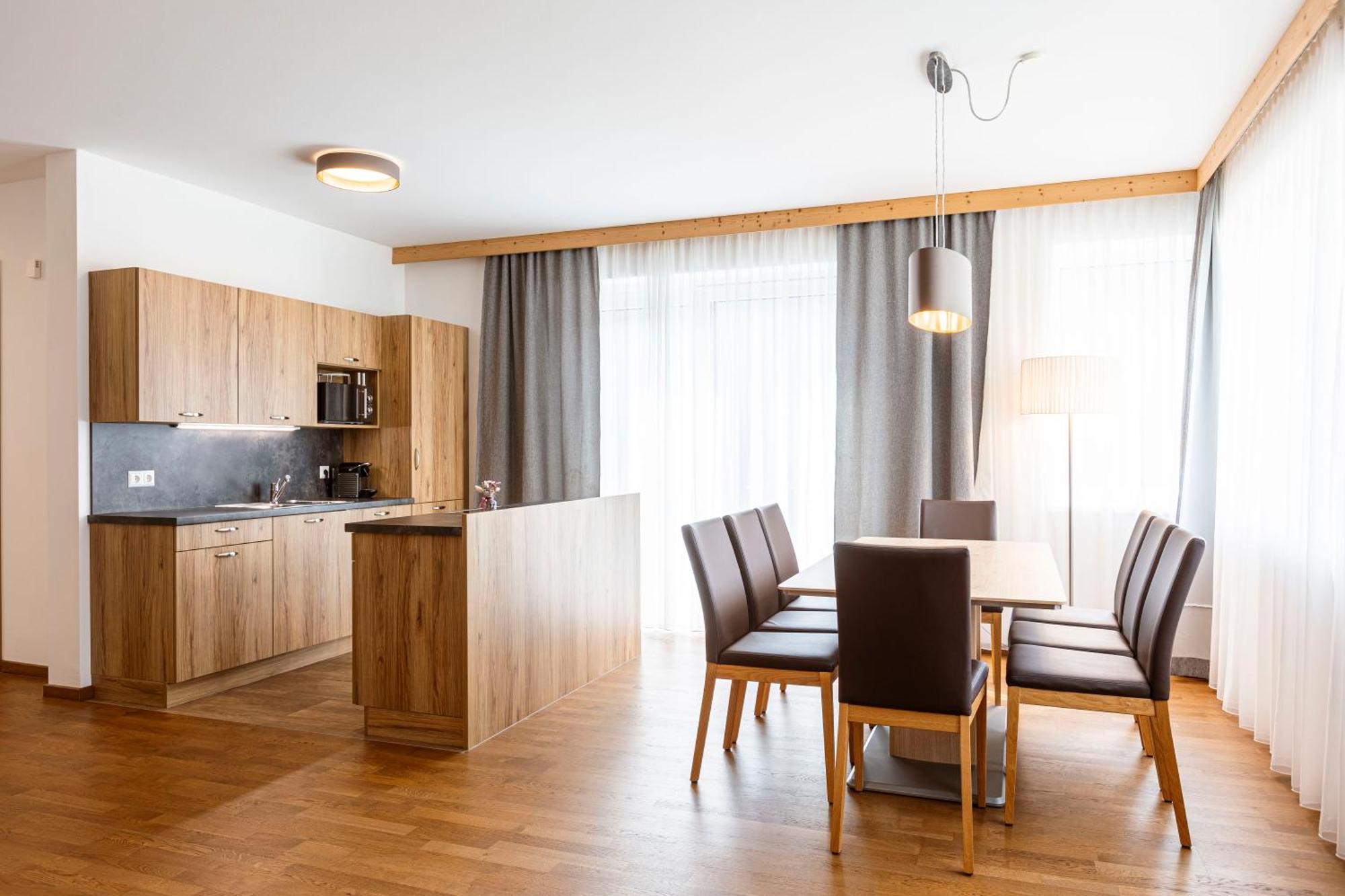 Naturpark Chalets Lambrecht By Alps Resorts 圣兰布雷希特 外观 照片