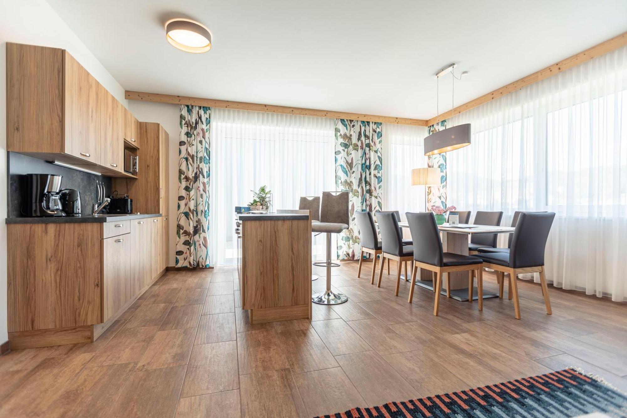 Naturpark Chalets Lambrecht By Alps Resorts 圣兰布雷希特 外观 照片